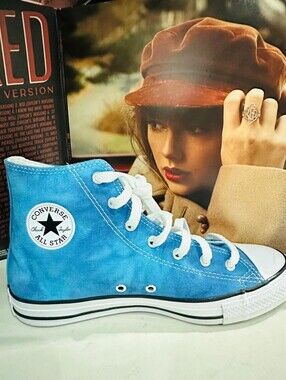 Converse Chuck Taylor All Star High Top Blue 7Y | Women’s 9 | Men’s 7